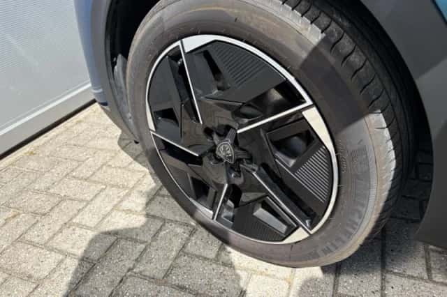 Peugeot 408 (2025) thumbnail 22