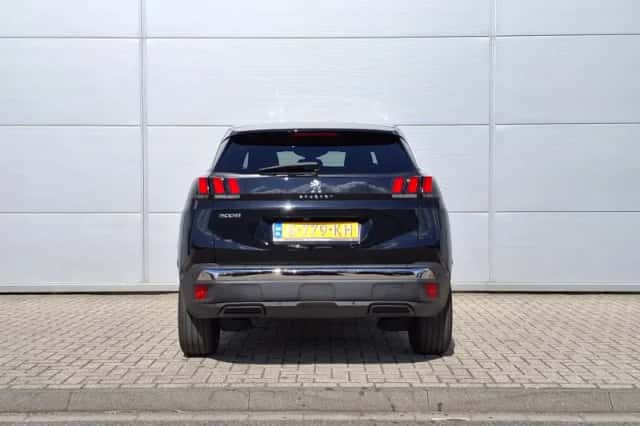 Peugeot 3008 (2023) thumbnail 5