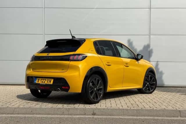 Peugeot 208 (2021) thumbnail 6
