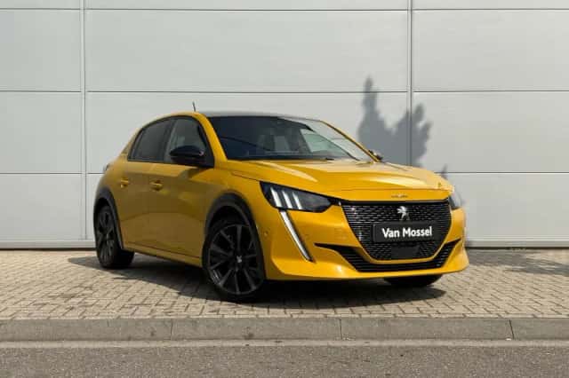 Peugeot 208 (2021) thumbnail 8