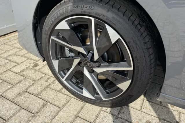 Peugeot 308 (2025) thumbnail 23