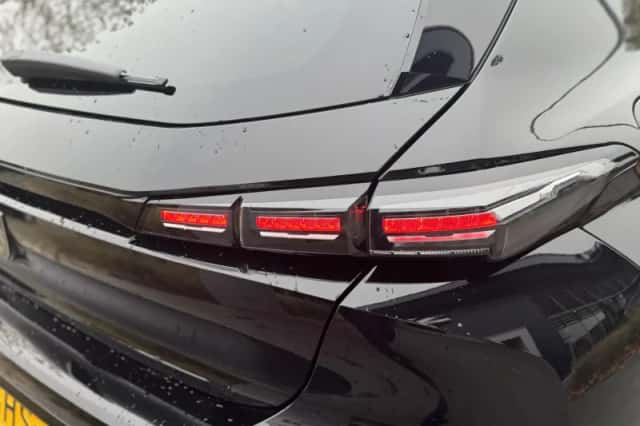 Peugeot e-308 (2024) thumbnail 11