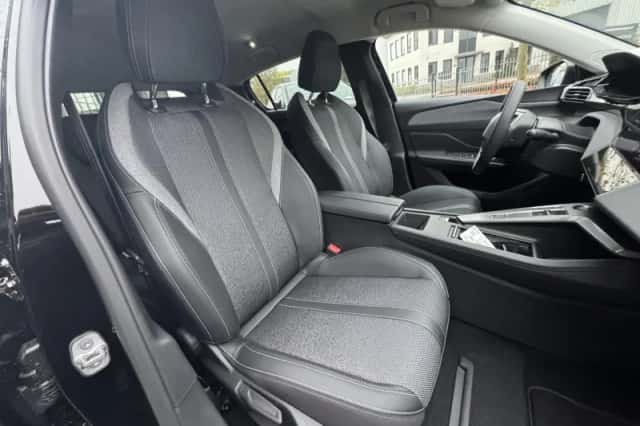 Peugeot e-308 (2024) thumbnail 14