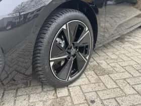 Peugeot e-308 (2024) thumbnail 8
