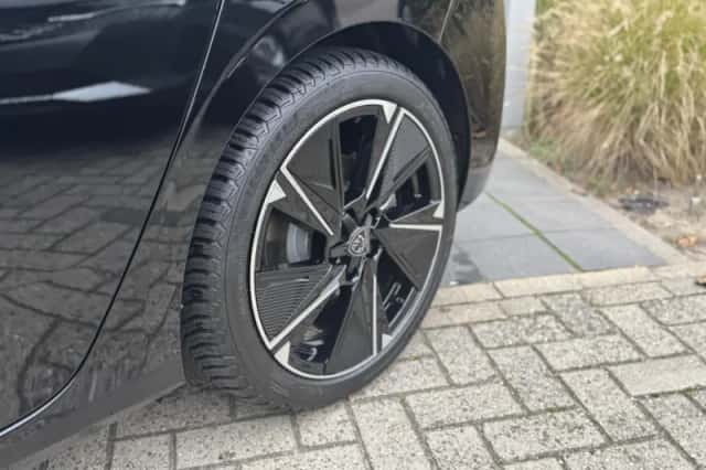 Peugeot e-308 (2024) thumbnail 9