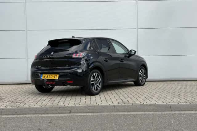 Peugeot 208 (2022) thumbnail 6