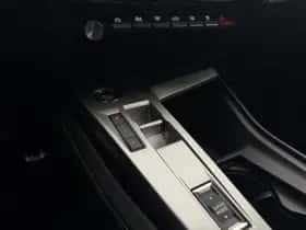 Peugeot 308 (2024) thumbnail 17