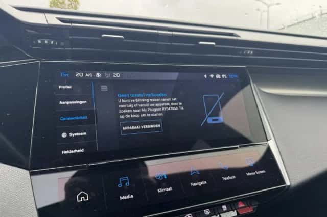 Peugeot 308 (2024) thumbnail 23