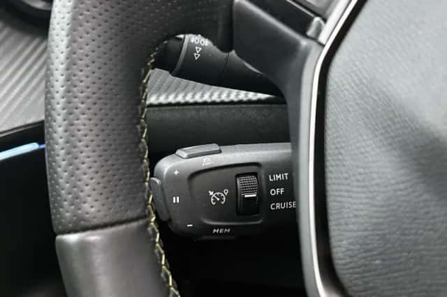Peugeot e-2008 (2020) thumbnail 6