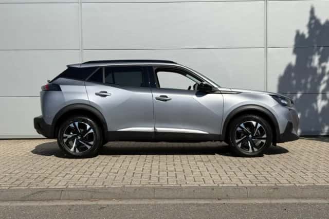 Peugeot 2008 (2022) thumbnail 7