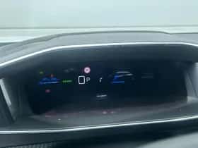 Peugeot e-2008 (2025) thumbnail 11