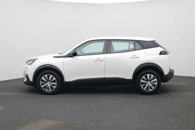 Peugeot 2008 (2023) thumbnail 5