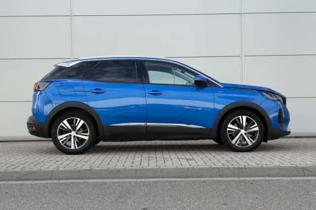 Peugeot 3008 (2021) thumbnail 7