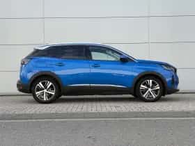 Peugeot 3008 (2021) thumbnail 7