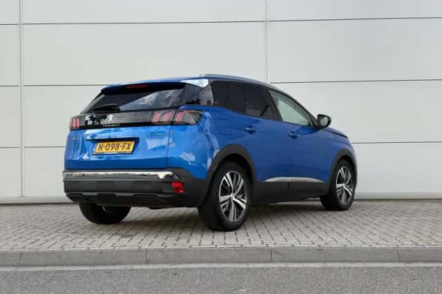 Peugeot 3008 (2021) thumbnail 6