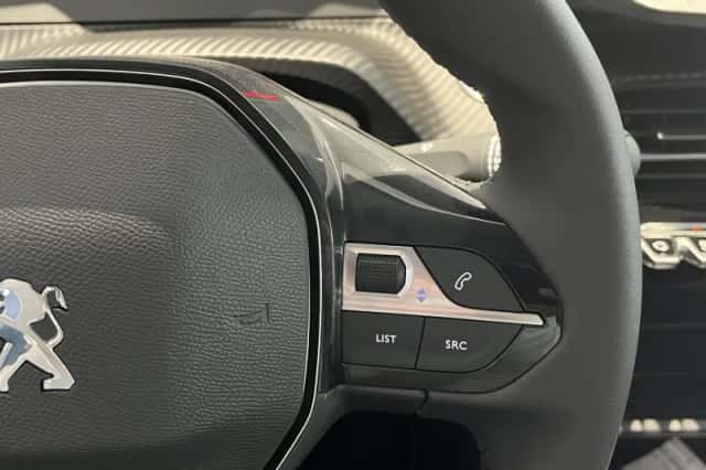 Peugeot e-208 (2023) thumbnail 15