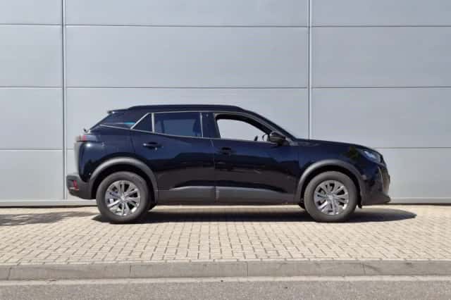Peugeot 2008 (2023) thumbnail 7
