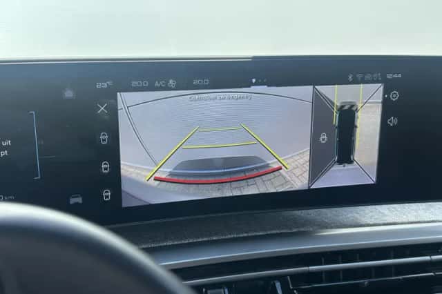 Peugeot E-5008 (2025) thumbnail 5