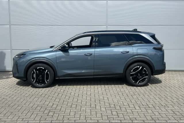 Peugeot E-5008 (2025) thumbnail 3