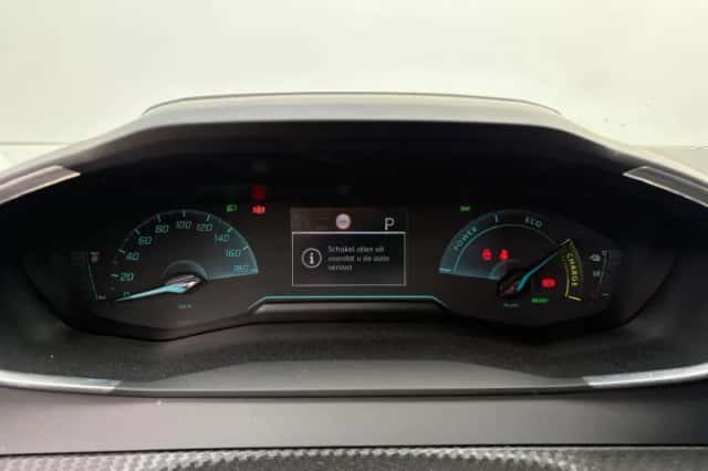 Peugeot e-208 (2021) thumbnail 16