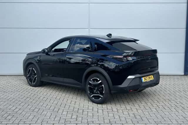 Peugeot 3008 (2025) thumbnail 4