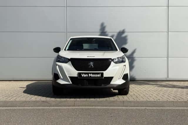 Peugeot 2008 (2022) thumbnail 9
