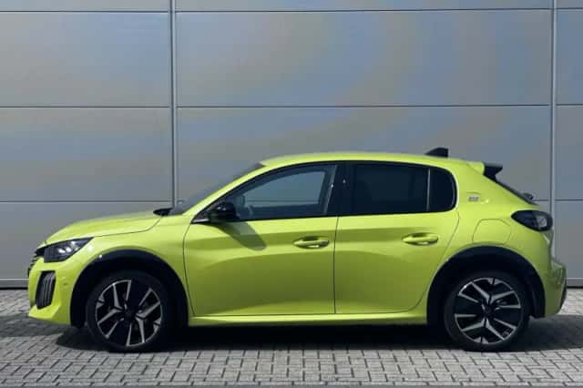 Peugeot e-208 (2024) thumbnail 4
