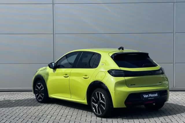 Peugeot e-208 (2024) thumbnail 5