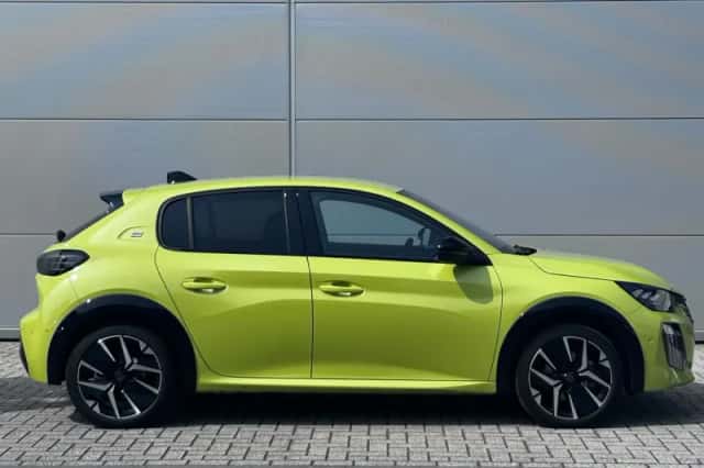 Peugeot e-208 (2024) thumbnail 8