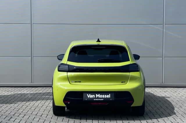 Peugeot e-208 (2024) thumbnail 9