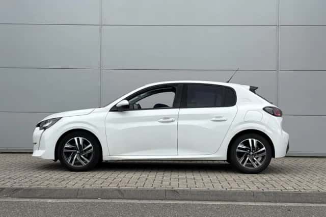 Peugeot 208 (2021) thumbnail 3