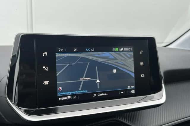Peugeot 208 (2021) thumbnail 14