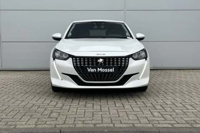 Peugeot 208 (2021) thumbnail 9
