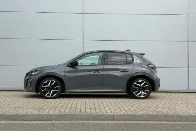 Peugeot 208 (2025) thumbnail 3