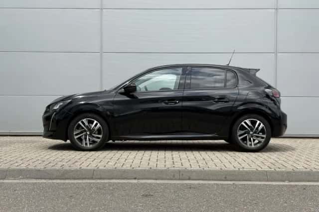 Peugeot 208 (2023) thumbnail 3
