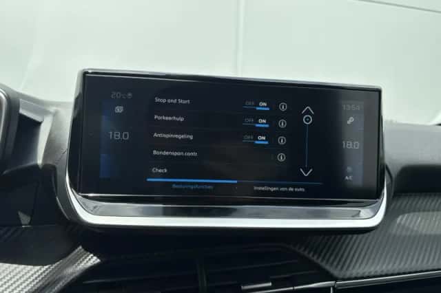 Peugeot 208 (2023) thumbnail 22