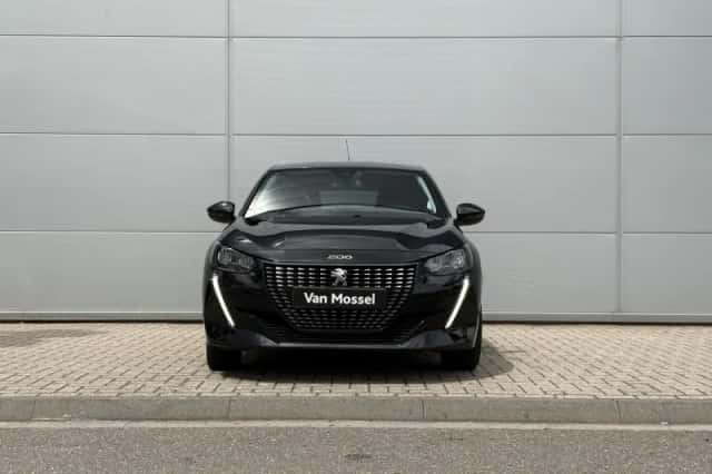 Peugeot 208 (2023) thumbnail 9