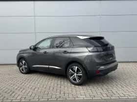 Peugeot 3008 (2022) thumbnail 4