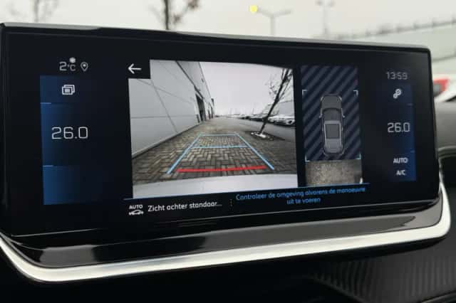 Peugeot 2008 (2020) thumbnail 26