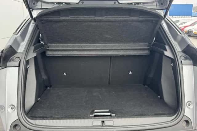Peugeot 2008 (2020) thumbnail 30