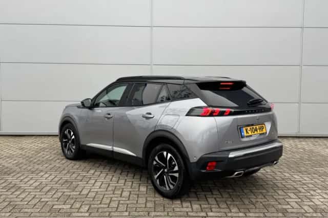 Peugeot 2008 (2020) thumbnail 4