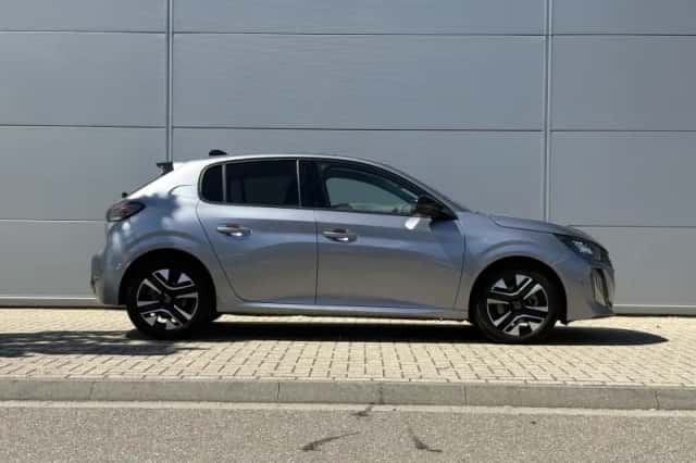 Peugeot 208 (2025) thumbnail 7