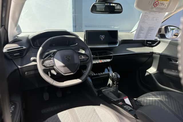Peugeot 208 (2025) thumbnail 10