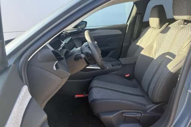 Peugeot 308 (2025) thumbnail 10