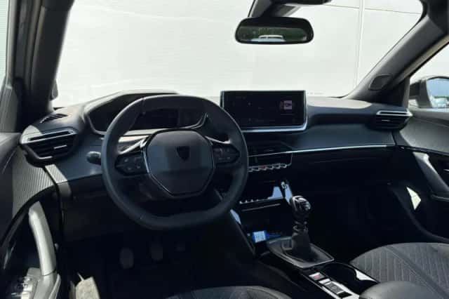 Peugeot 2008 (2025) thumbnail 10