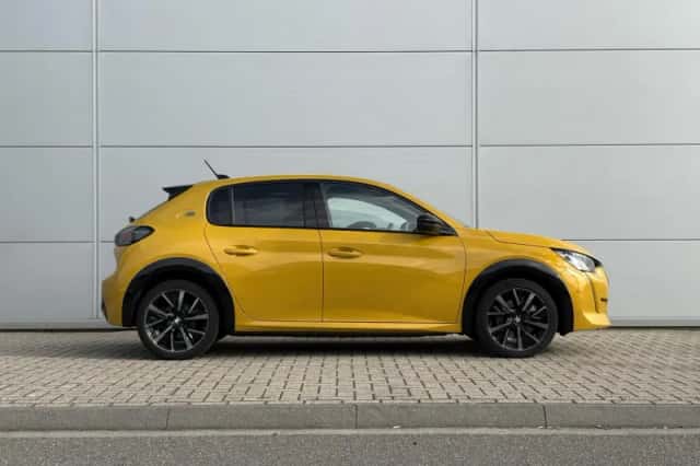 Peugeot e-208 (2023) thumbnail 7