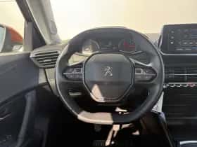Peugeot 2008 (2022) thumbnail 22