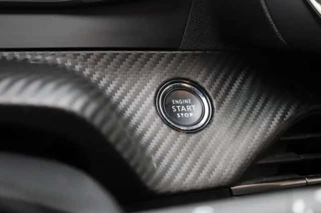 Peugeot e-2008 (2023) thumbnail 23
