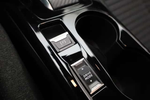 Peugeot e-2008 (2023) thumbnail 27