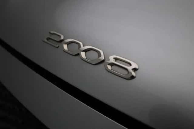 Peugeot e-2008 (2023) thumbnail 37